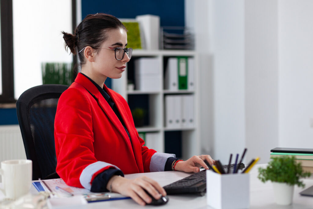How to Hire a Personal Assistant – Complete Guide